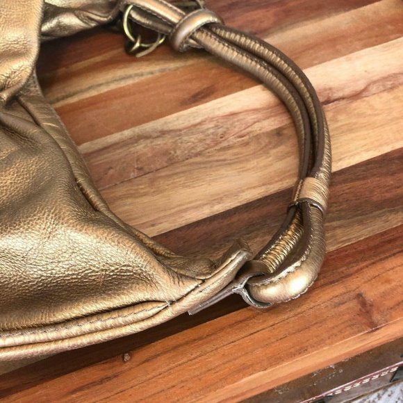 Fossil leather gold hobo purse - Picture 6 of 10